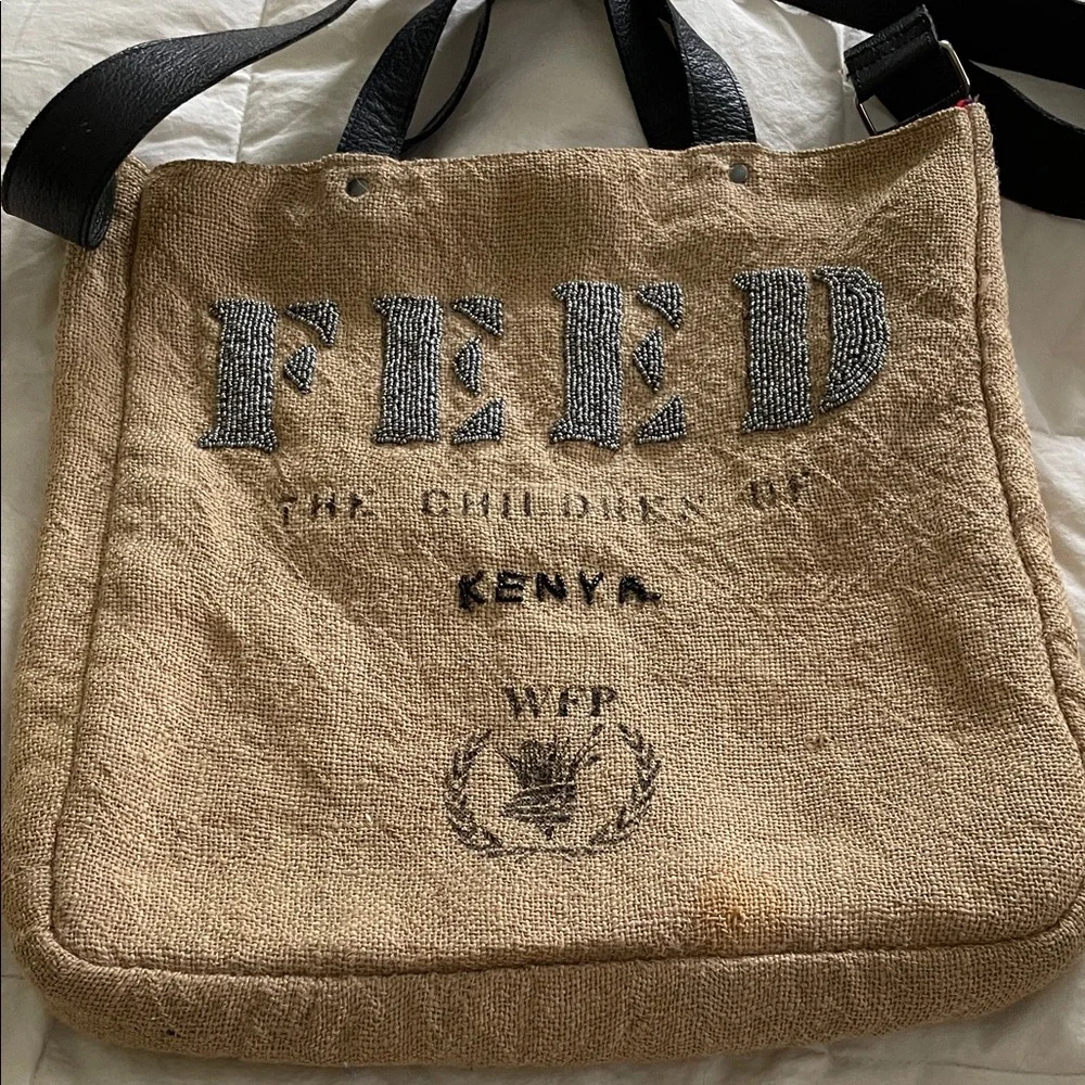 FEED Kenya Messenger Bag - Tan and Black